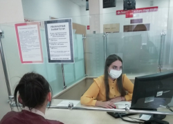  «Продвинутых» жителей Воронежской области призвали не создавать очереди из-за QR-кодов