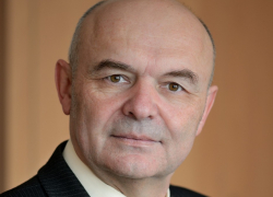 Преподаватель, учёный, руководитель. Михаилу Яковлевичу Пащенко исполнилось 60 лет