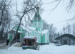 Нового настоятеля монастыря Серафима Саровского в Грибановском районе утвердили в должности