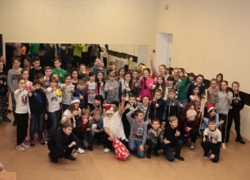 В Борисоглебске провели новогодний хип-хоп мастер-класс для детей и молодежи