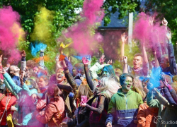  Хорошие новости! В Борисоглебске снова фестиваль красок «ХОЛИ»!