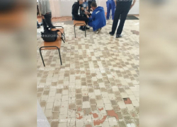 В Воронежской области вооружённый подросток напал на детей в школе