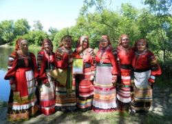 Боганской ансамбль «Услада» выступил от Борисоглебска на межрегиональном фестивале под Воронежем