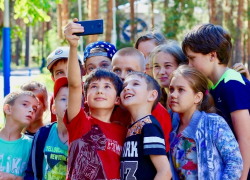 Отдых детей в летних лагерях Воронежской области выйдет в копеечку