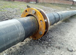 В Борисоглебске коммунальщики меняют аварийный участок коллектора