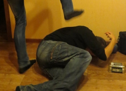 Житель Терновского района, находясь в Воронеже, зашёл в гости и ограбил хозяина