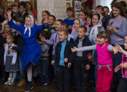 В Борисоглебском драмтеатре прошла ежегодная Архиерейская Рождественская елка