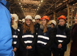 Борисоглебские школьники посетили с экскурсией завод «Борхиммаш»