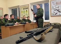 Студенты гражданских вузов смогут получить военную специальность и избежать призыва на срочную службу