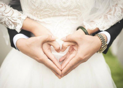 200 пар поженятся в красивую дату в Воронежской области