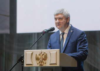 2 миллиарда рублей направят власти на повышение зарплат педагогов в Воронежской области