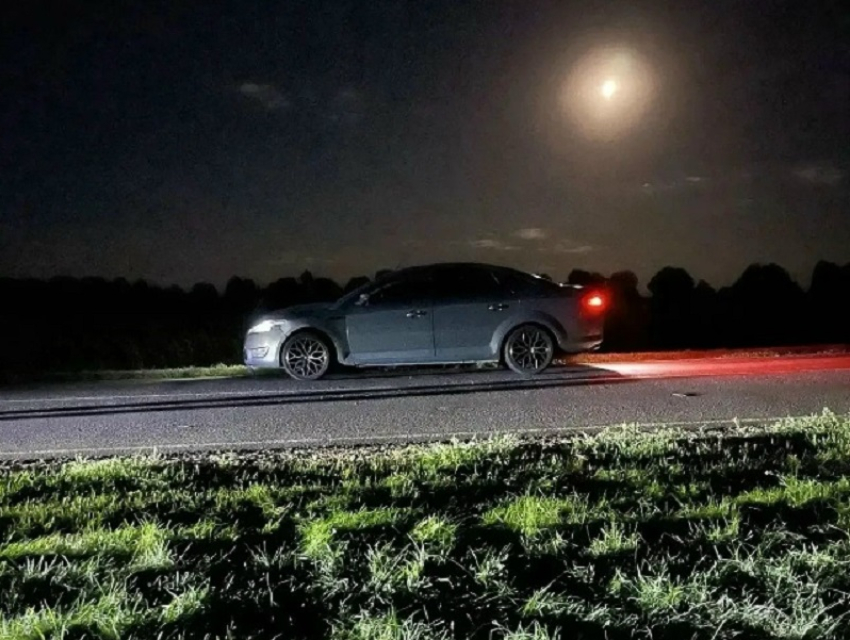 Неопознанный пешеход погиб под колесами автомобиля в Эртильском районе