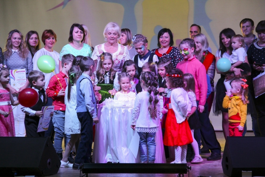 В Борисоглебске прошел юбилейный фестиваль молодых семей «7-Я – формула успеха»