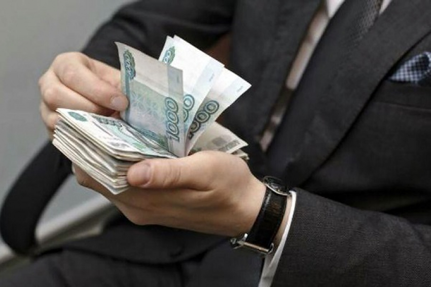 Средние зарплаты жителей Воронежской области и чиновников различаются в полтора раза