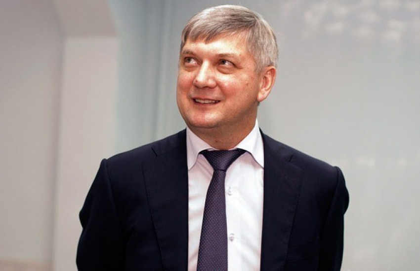 Гусев первым подал бумаги на регистрацию кандидатуры в губернаторы Воронежской области