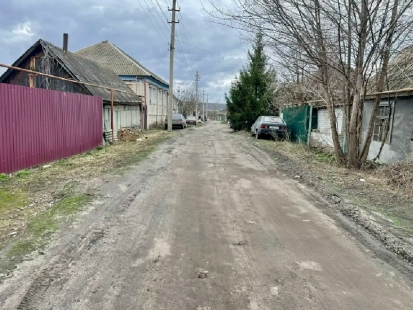 В Борисоглебске приступили к грейдированию дорог