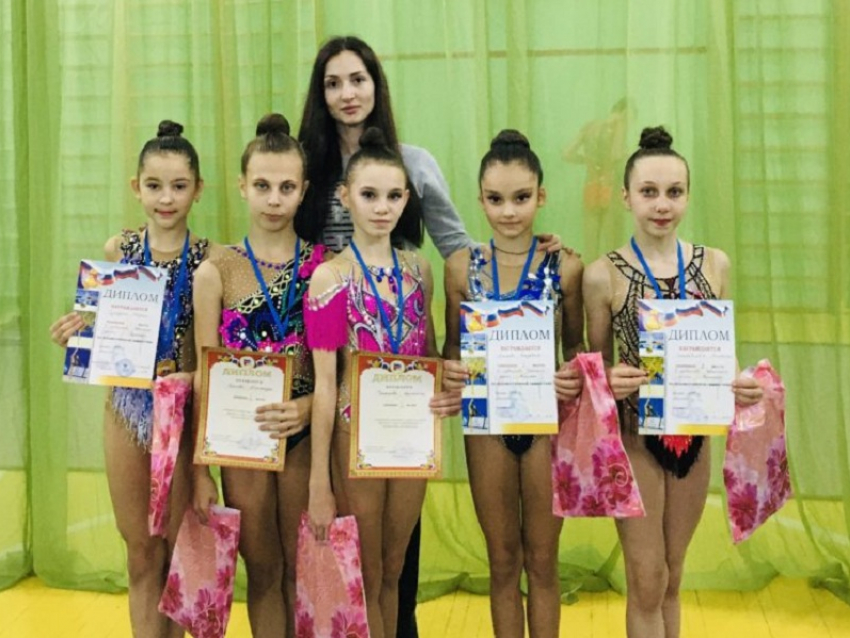 Борисоглебские гимнастки завоевали 21 медаль на соревнованиях в Воронеже
