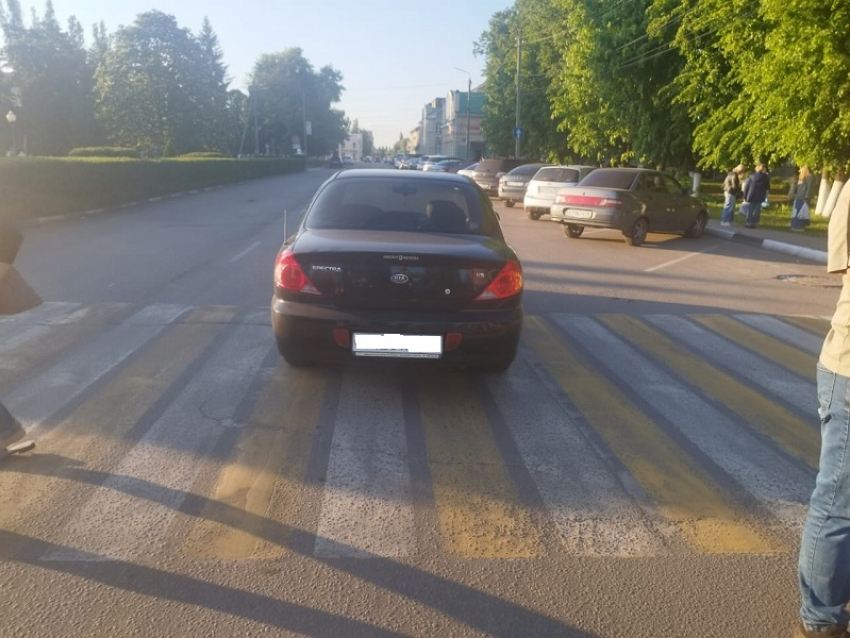 Восьмилетнюю девочку сбили на пешеходном переходе в Борисоглебске в День города