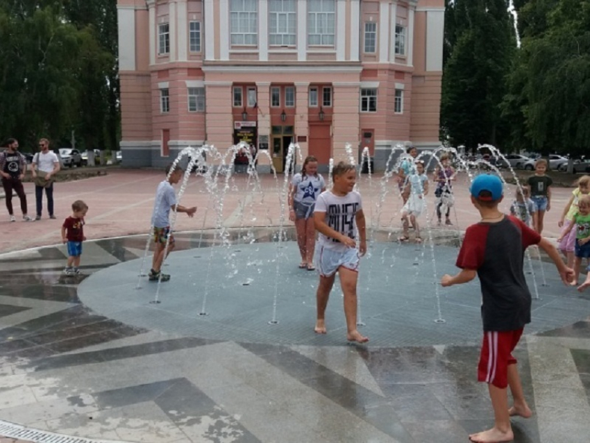 Когда в Борисоглебске можно посмотреть на работу нового фонтана с музыкальным сопровождением