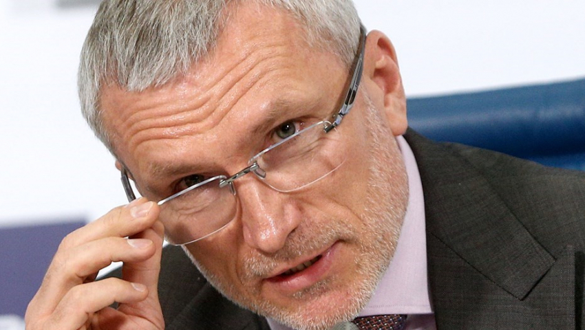 Лидер «Родины» Алексей Журавлёв проконтролирует выплаты медикам в Воронежской области