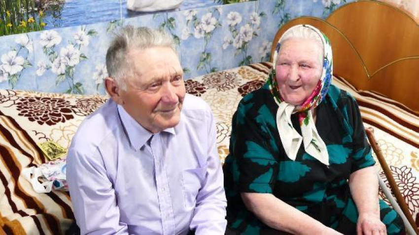 Настоящая любовь: в Борисоглебском районе поздравили"бриллиантовую» супружескую пару