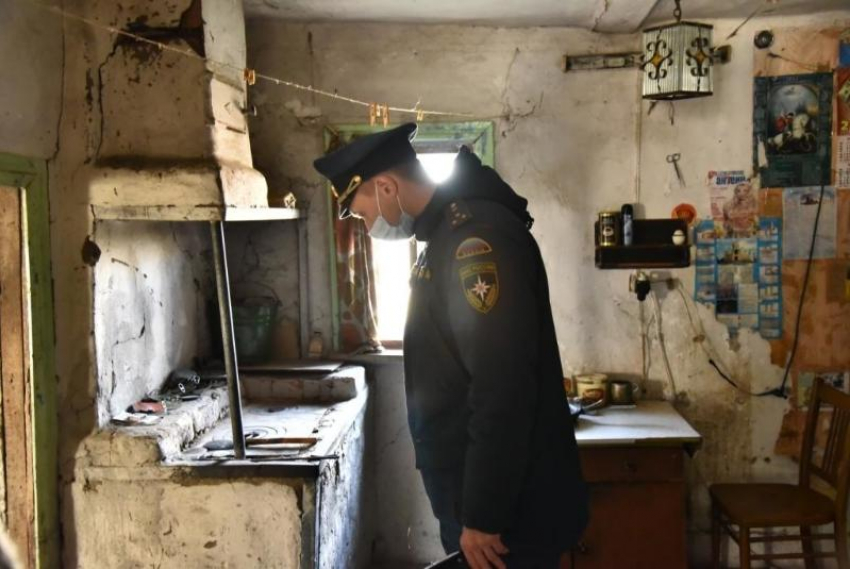 В частных домах Воронежской  области проверяют печки