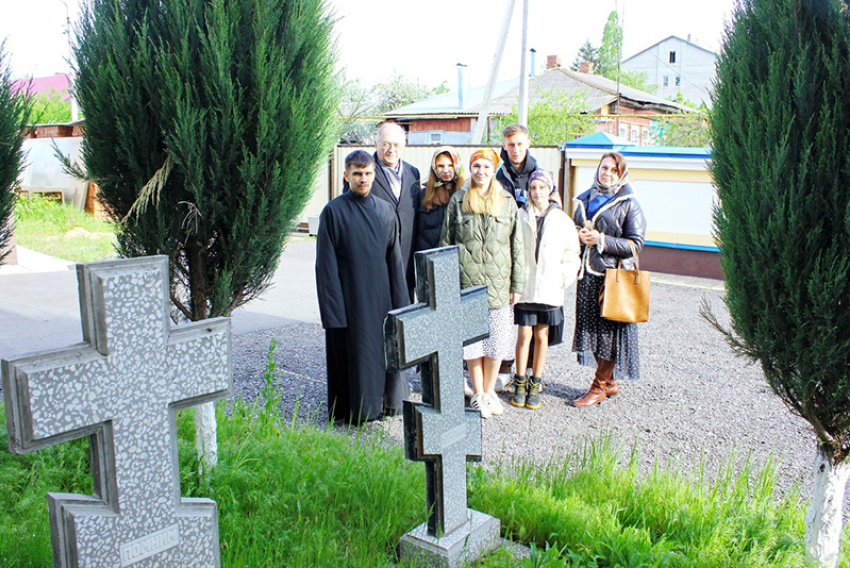 Борисоглебский храм  посетили родственники священника А.П. Знаменского.