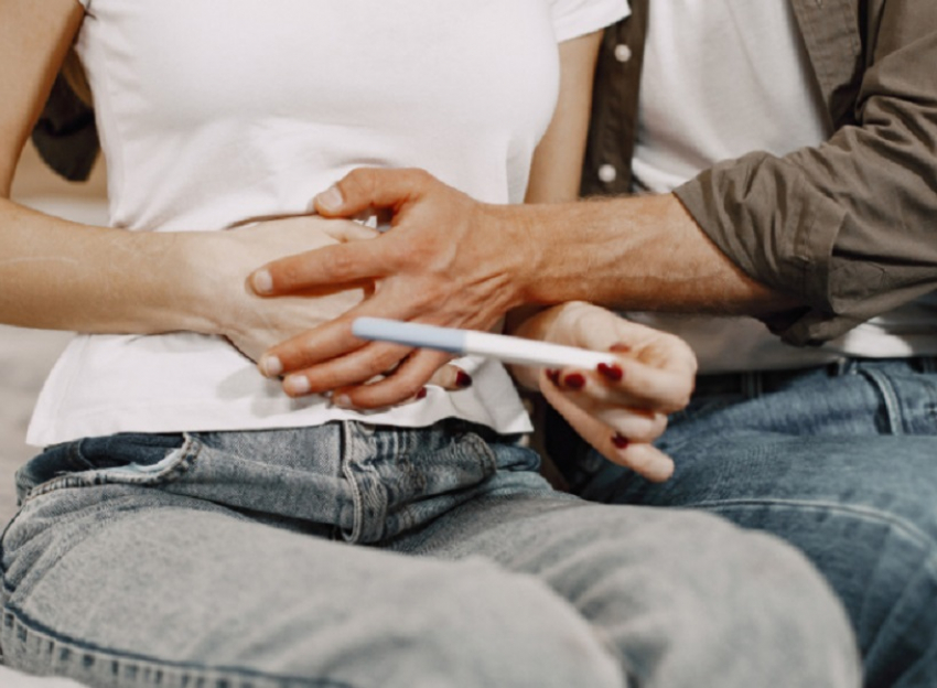 Жители Воронежской области смогут бесплатно пройти тесты на генетические заболевания при планировании беременности