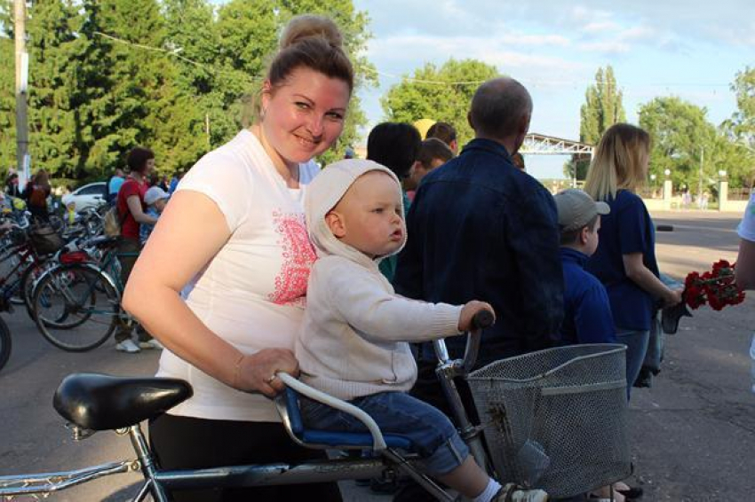 В Грибановке прошел традиционный велокросс, посвященный Международному дню защиты детей