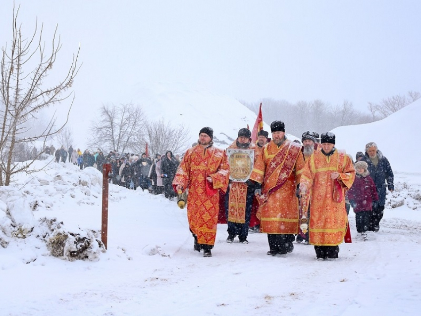 Традиционный крестный ход состоялся в селе под Борисоглебском