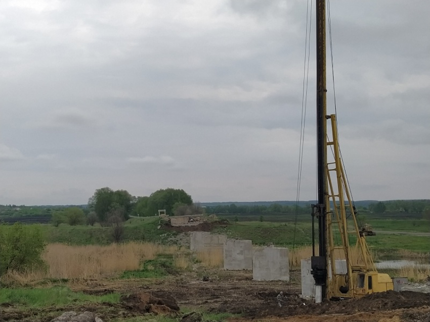 В Терновском районе приступили к восстановлению рухнувшего моста через Савалу