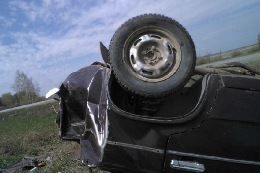 В Грибановском районе в аварии травмы получили двое пассажиров «шестерки»