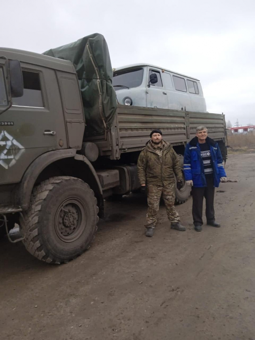 Семь автомобилей передали на СВО Борисоглебская  райбольница и завод «БорМаш»