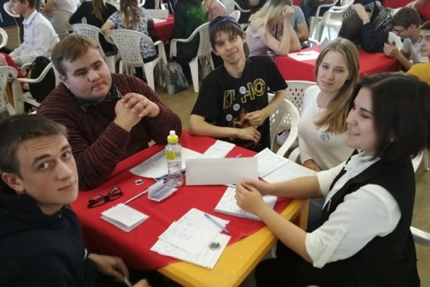 Борисоглебские студенты стали бронзовыми призерами областного фестиваля «Что? Где? Когда?» 