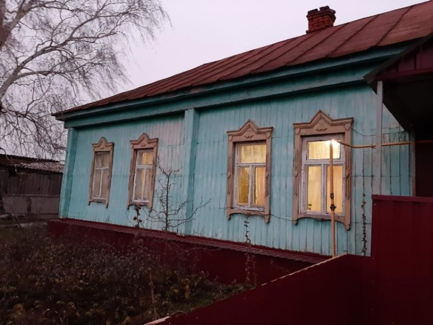 В Поворинском районе 87-летнюю женщину убили в собственном доме