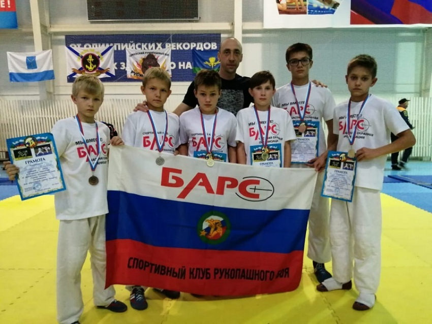Борисоглебские «БАРСы» начали сезон с 6-ти медалей