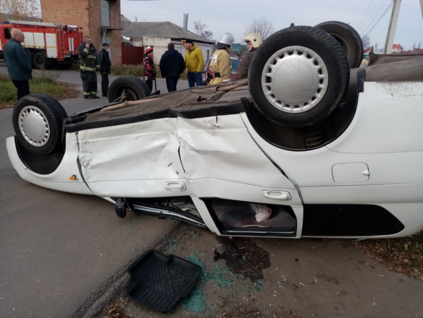 При столкновении  автомобилей   в центре Борисоглебска  пострадал двухгодовалый малыш