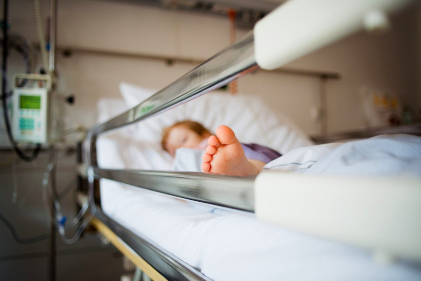 Не разговаривает и не реагирует на голос: в СК начали проверку после сообщения об истощенном ребенке в одной из воронежских больниц 