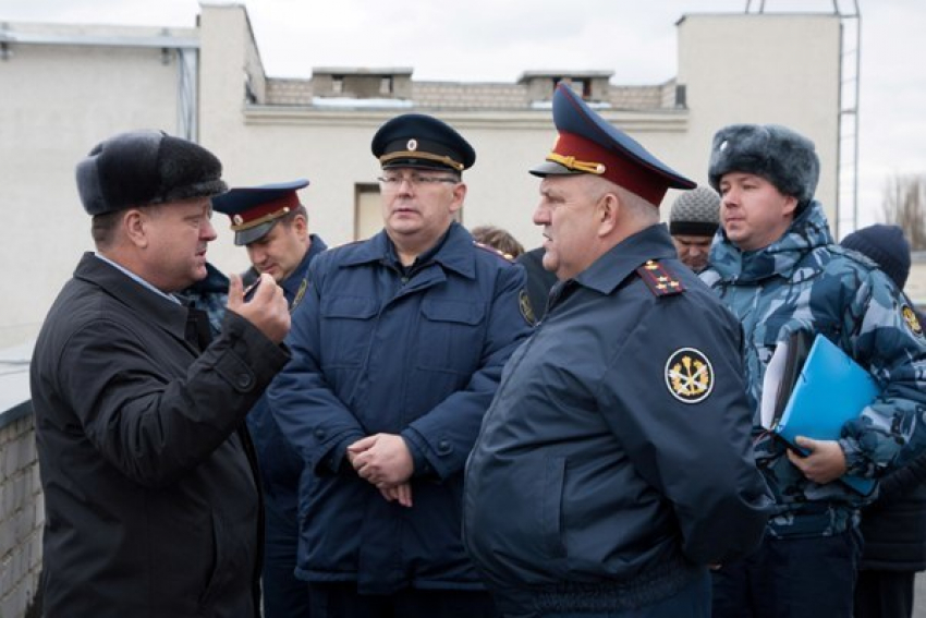 Руководство ФСИН по Воронежской области посетило строящийся СИЗО в Борисоглебске