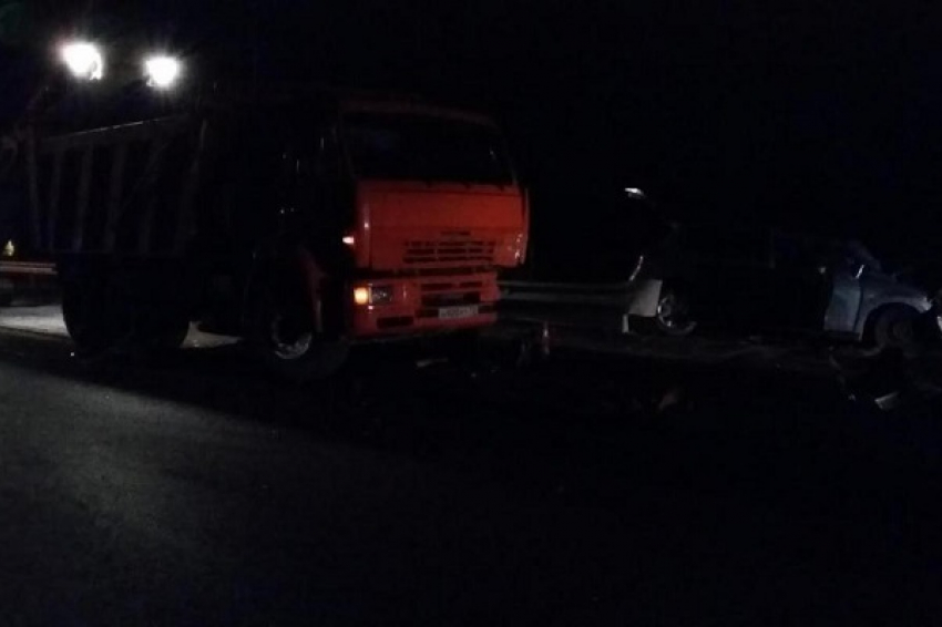 Житель Малой Грибановки погиб в аварии с грузовиком
