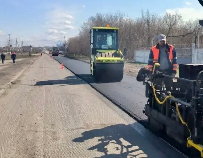 В Борисоглебске приступили к ремонту дорог и тротуаров