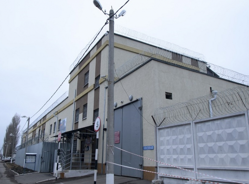 Заключенного Борисоглебской колонии оштрафовали за экстремистскую татуировку