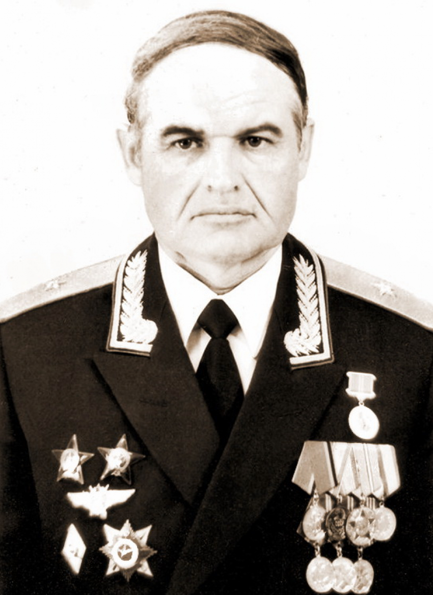 На 82-м году жизни скончался Почетный гражданин Борисоглебска А.И. Морозов