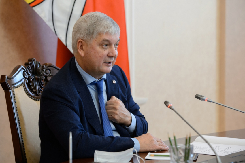 "Рано еще, рано": Александр Гусев – о своем возможном уходе с должности губернатора