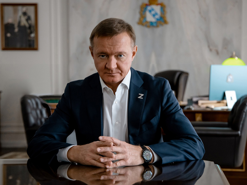 Достойно: губернатор соседней с Воронежской Курской области попросил не дарить ему подарков на День рождения