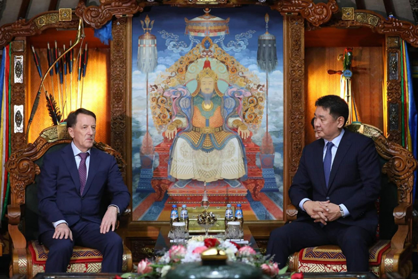 Православную икону привез на родину Чингисхана экс-губернатор Воронежской области 