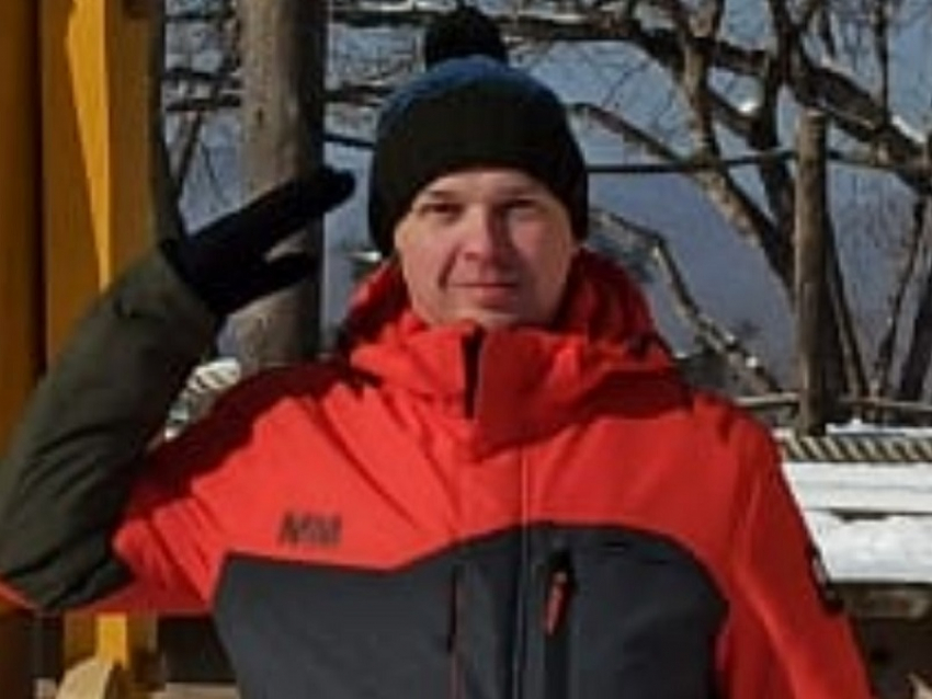 Родные погибшего офицера из Борисоглебска не смогли опознать в представителе администрации представителя администрации