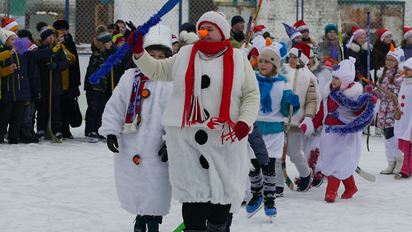 Большой праздник на льду организовали для борисоглебцев  в средней школе №6