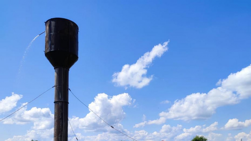 В селе Петровское Борисоглебского городского округа отремонтировали водозаборную скважину