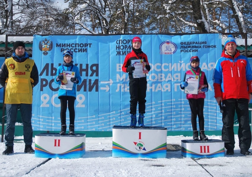 Борисоглебские лыжники завоевали 10 медалей на региональных соревнованиях в Воронеже и Тамбове